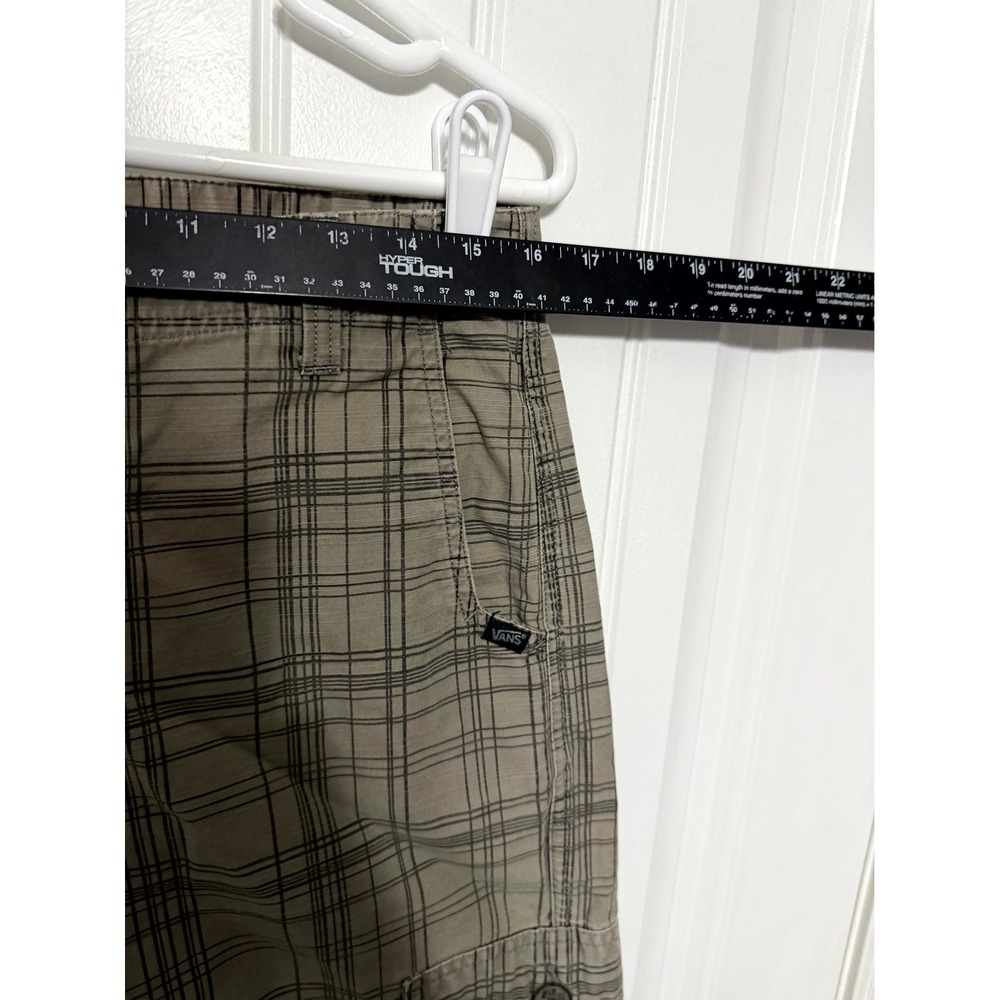 Vans Cargo Shorts Mens 30 Olive Brown Plaid Checkered Skateboarding Casual - Picture 3 of 6